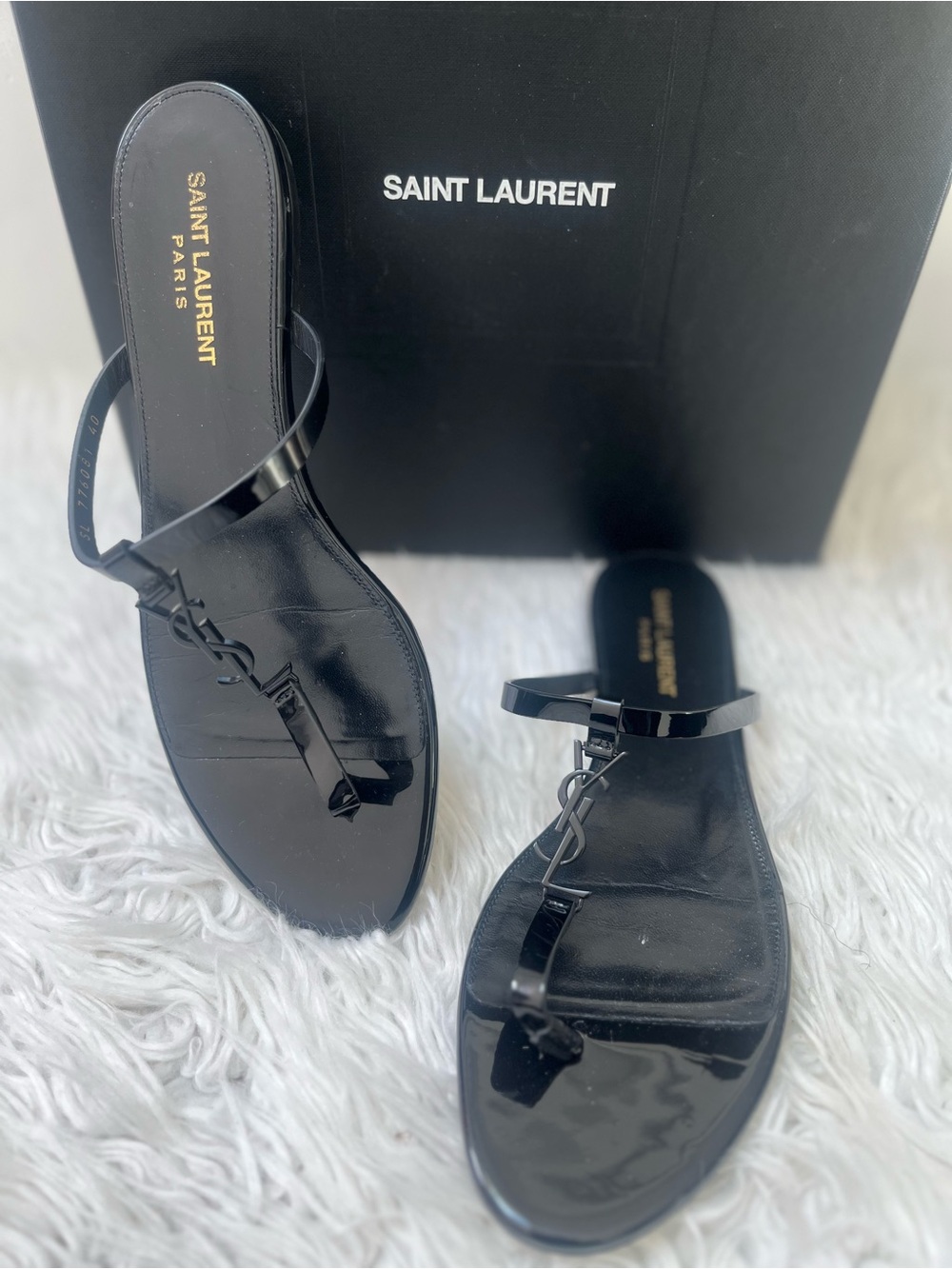 Yves Saint Laurent YSL Cassandra Sandals - Picture 2 of 8